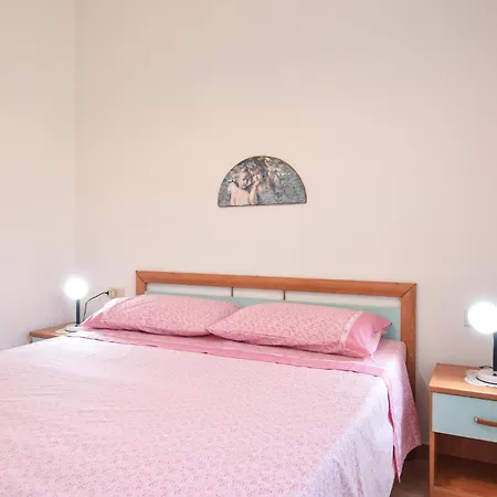 2 Bedroom Lovely In Punta Licosa San Marco di Castellabate